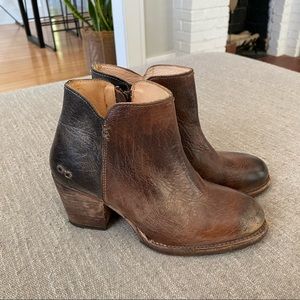 Bed Stu Women's Smoke Grey Yell Booties - Round Toe